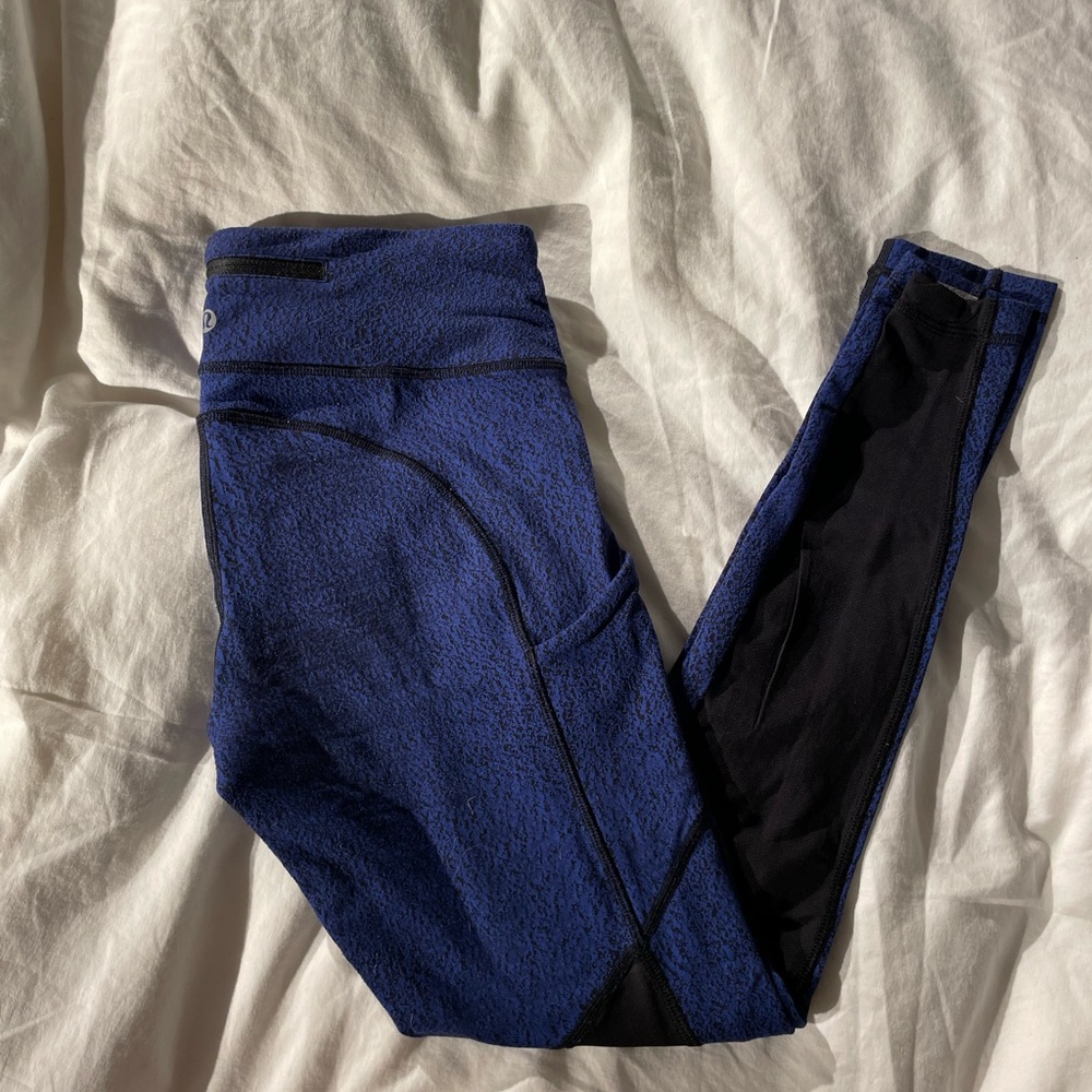 lululemon athletica Blue and Black Leggings with pockets